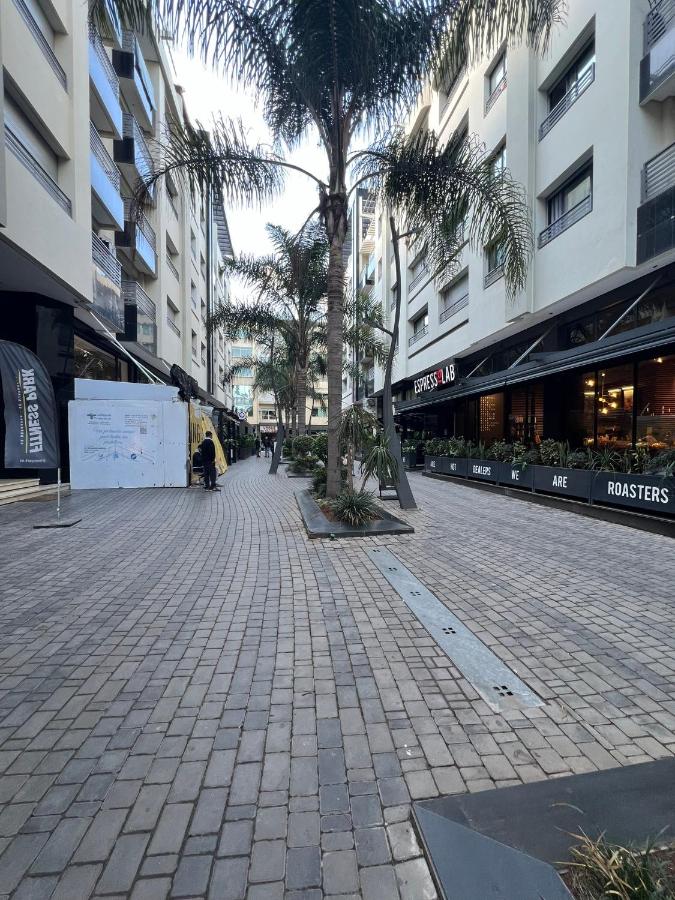 Casa Comfort Large 1BR Apartment Stay in Racine - Ferienwohnung Casablanca