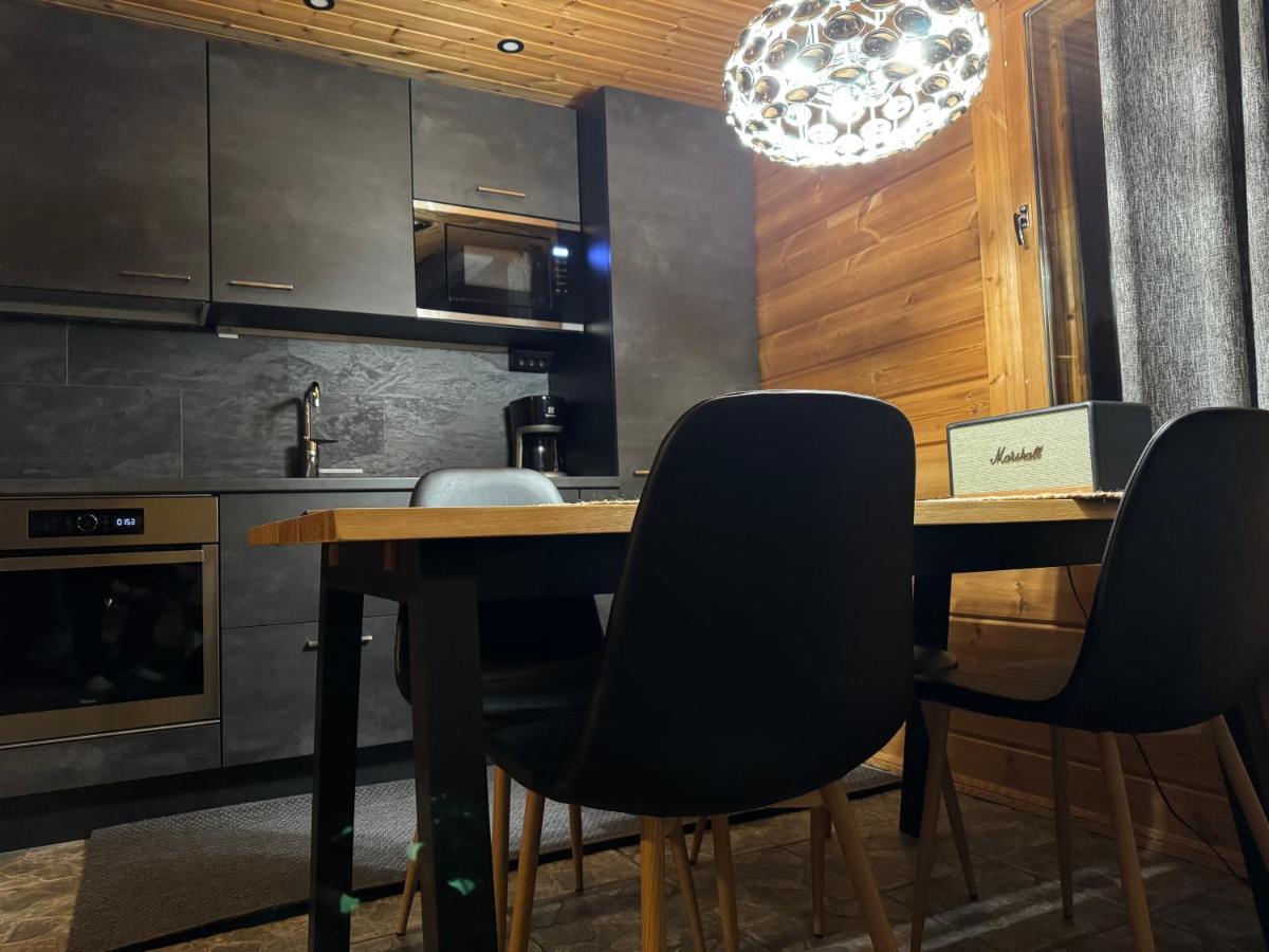 Himos Tomba, Areenan alue - B&B Jämsä