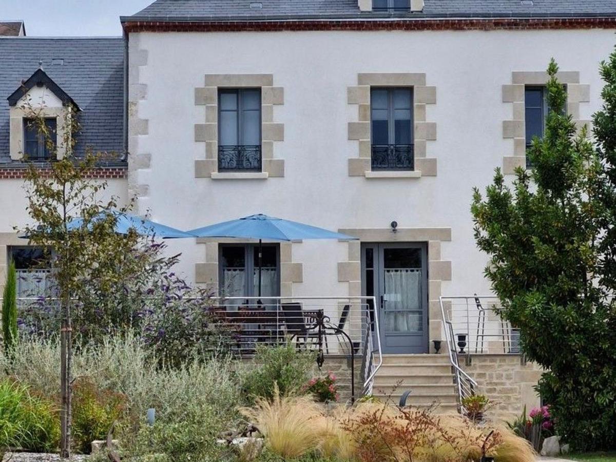 Grand Gîte à Briare - Animaux et Parking Privé - FR-1-590-541 - B&B