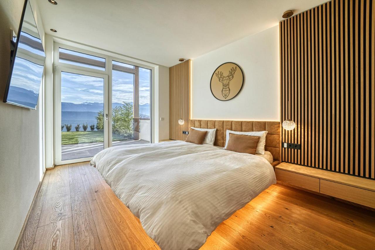 Luxury house with panoramic view & hot tub - Bed and Breakfast