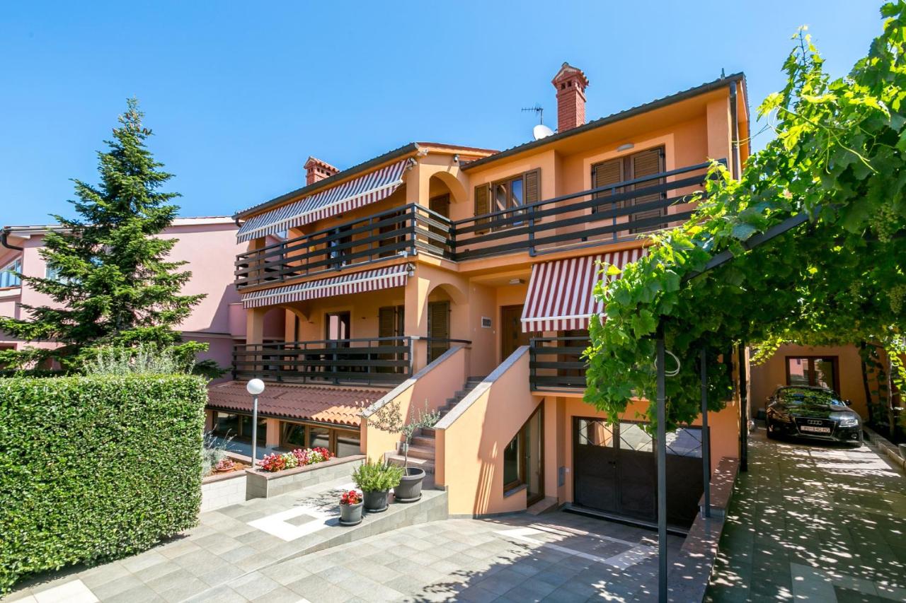 Marijan - A4 Veliki - MPolo - B&B Medulin