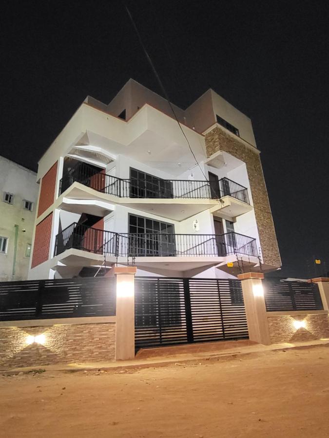 Accra Apartments - Chambres d’hôtes Accra