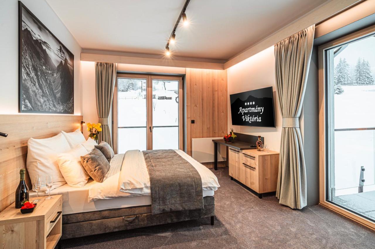 Two-Bedroom Deluxe Apartment with Balcony