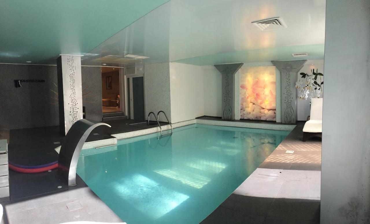 #A1K STUDIO JUNIOR - MARINA RIVIERA BAY Near Airport - B&B Villeneuve-Loubet