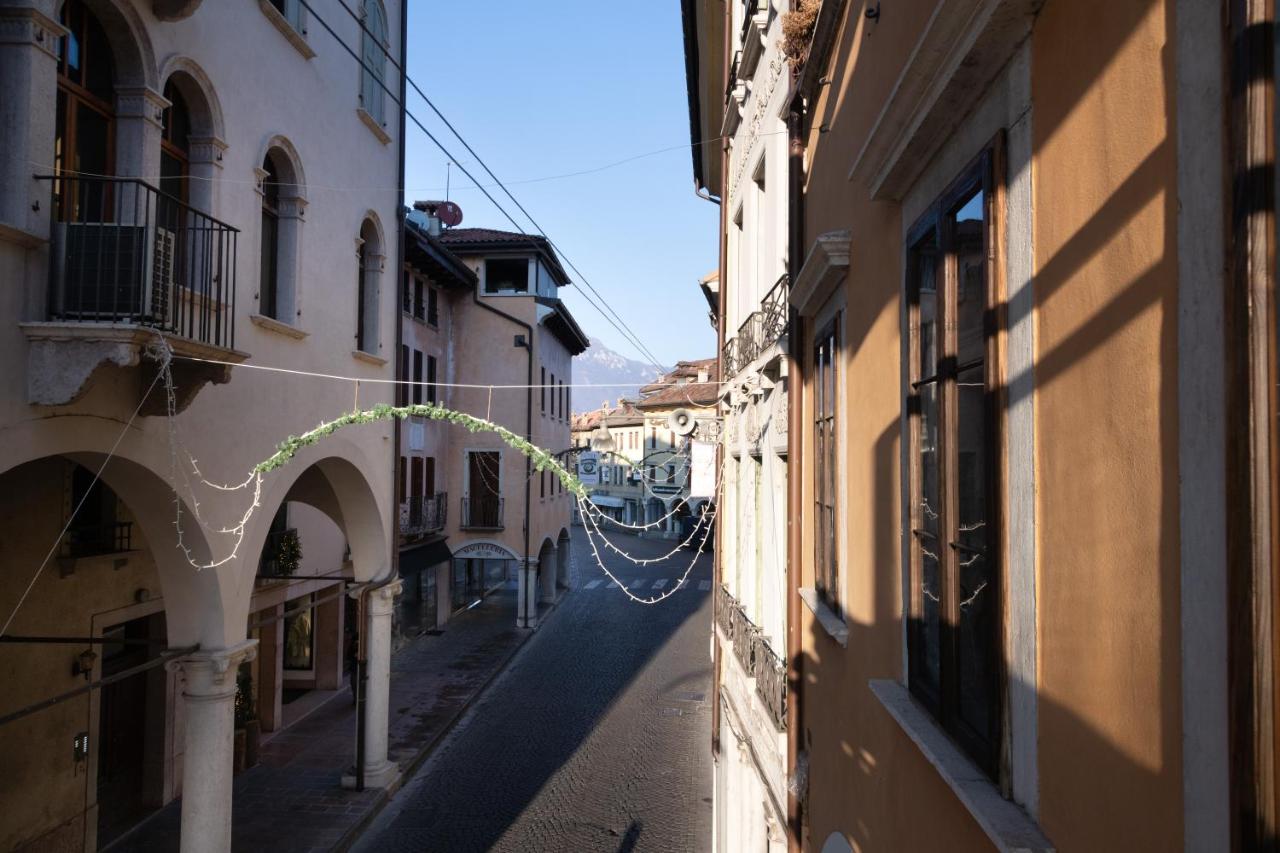 Camera Matrimoniale con Balcone