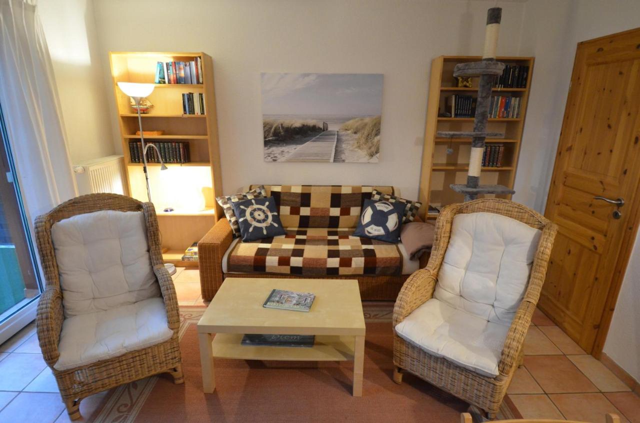 Ostseewellen II Haushälfte - Ferienwohnung Stahlbrode