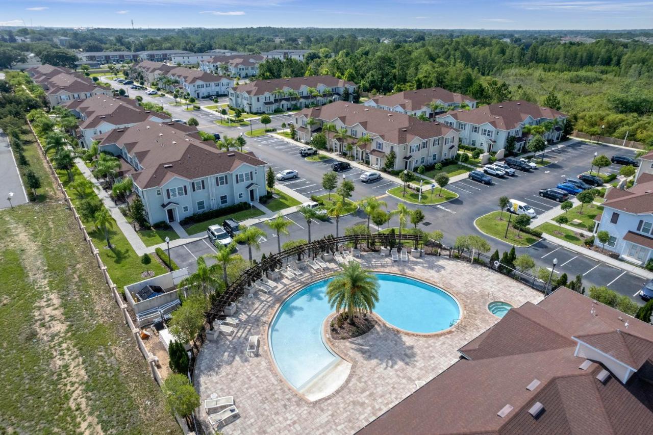 Themed Villa, Great Location with proximity to Disney - B&B Kissimmee