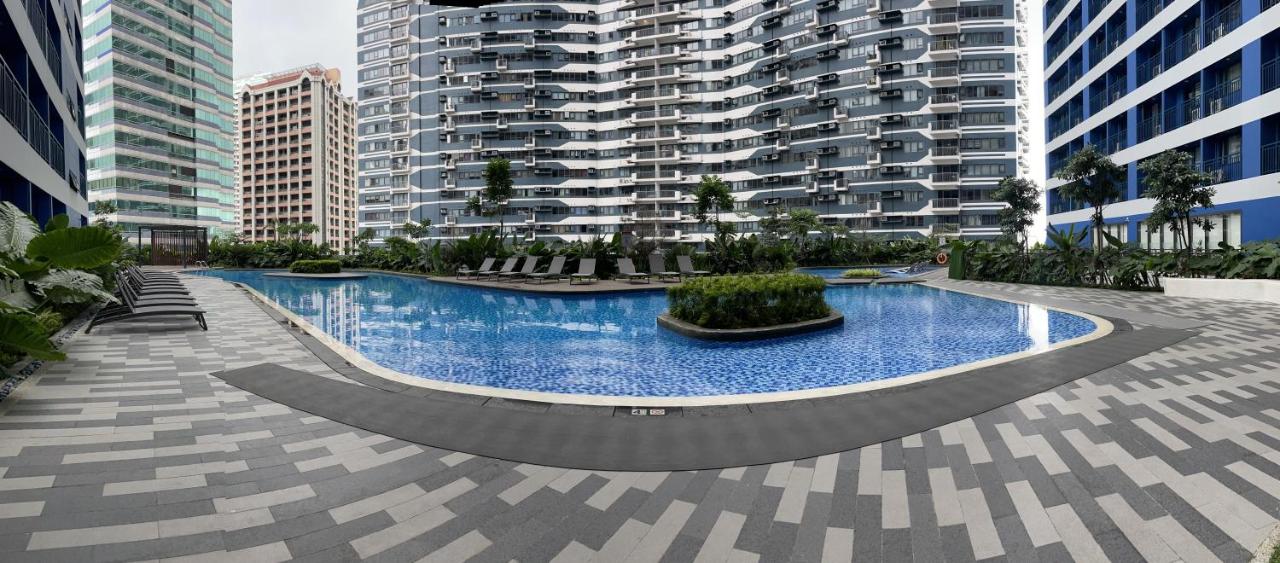 Cozy Cool Condo in Makati - Ferienwohnung Manila