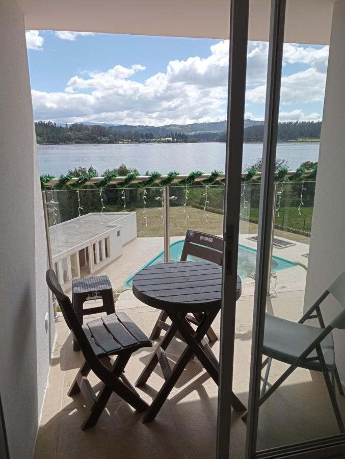 Amplio apartamento con vista al lago - Bed and Breakfast