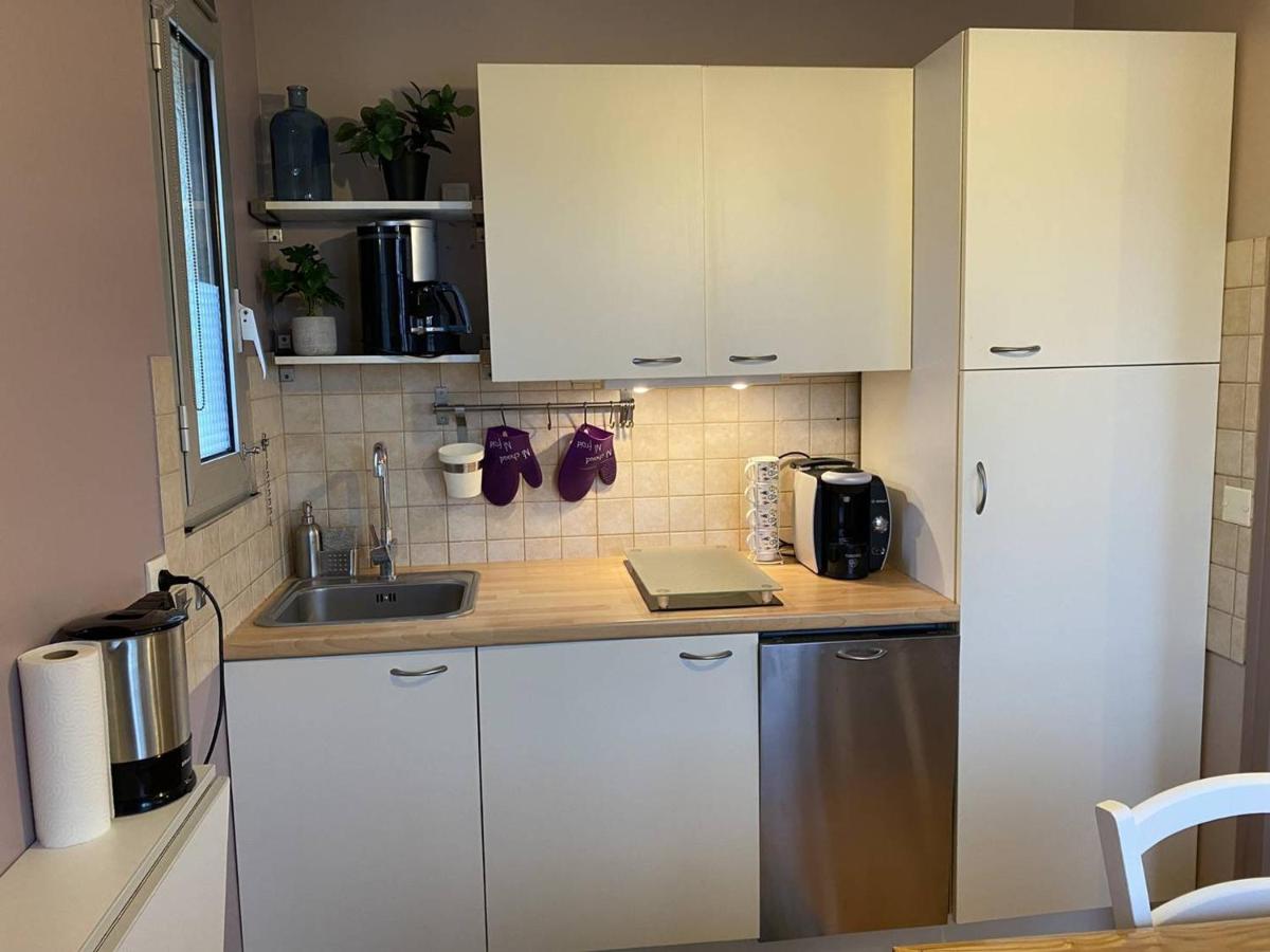 Appartement rénové à 20m de la plage Trestraou, 2 ch, court séjour possible, animal accepté - FR-1-368-444 - B&B Perros-Guirec