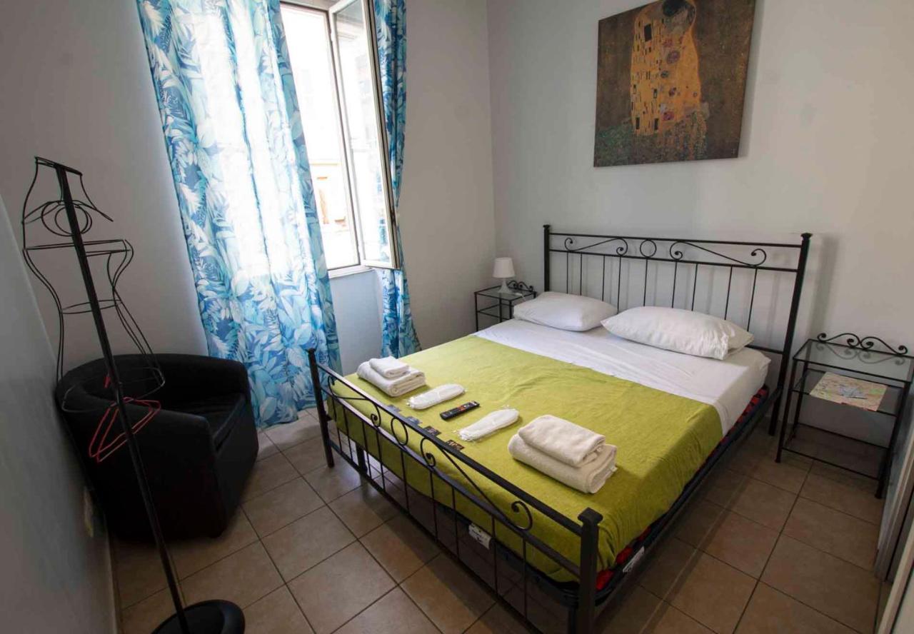 Habitación Doble Pequeña