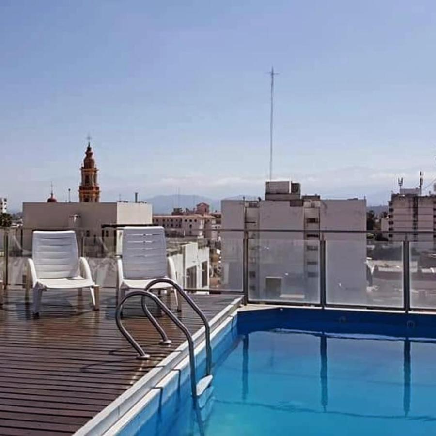 One-Bedroom Deluxe Apartment