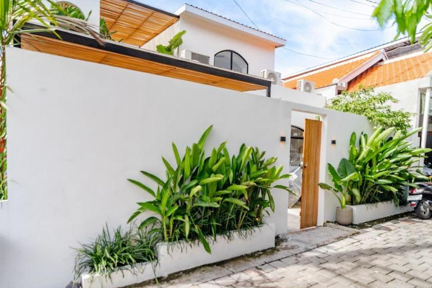 NMBR One - New 2BR home for remote travelers in Canggu - Chambres d’hôtes Canggu