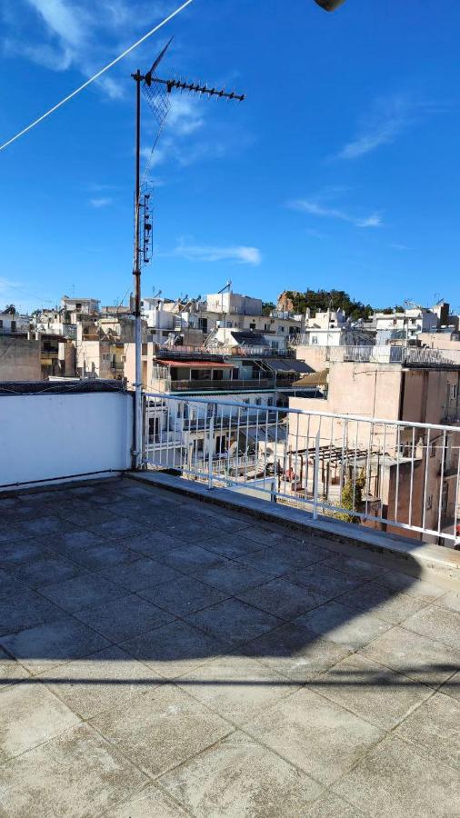 Exarcheia Rooftop Studio 1 - B&B Athens