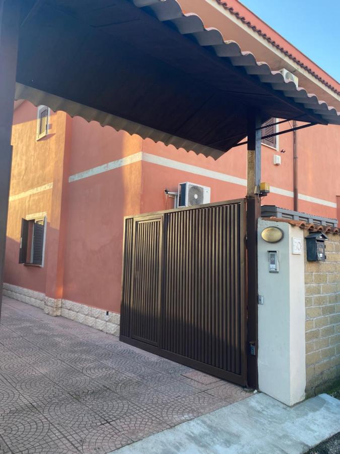 CasadellemeravigliediGiulia - B&B Ostia Antica