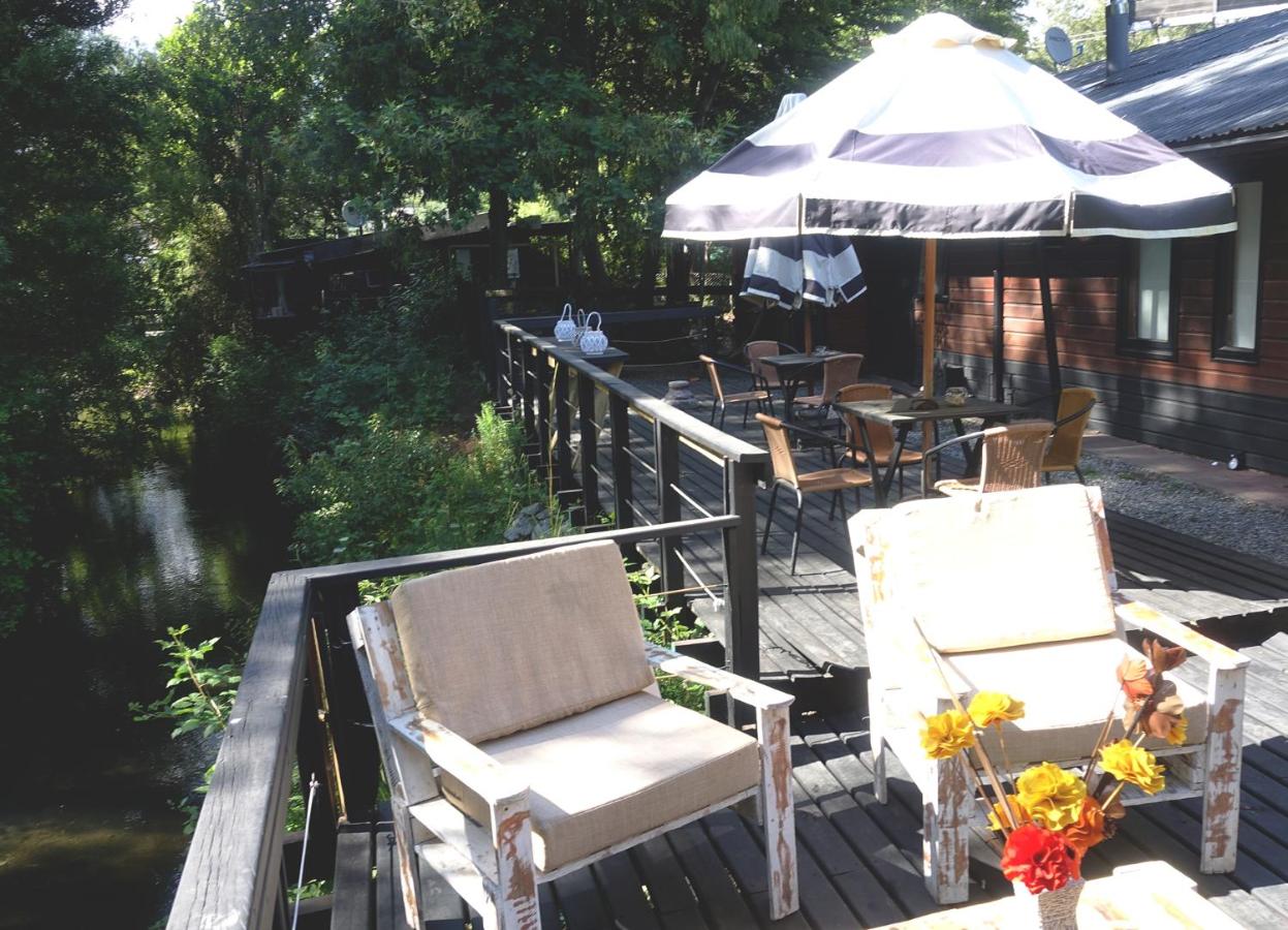 Estero El Claro Hotel y Cabañas - Ferienwohnung Pucón