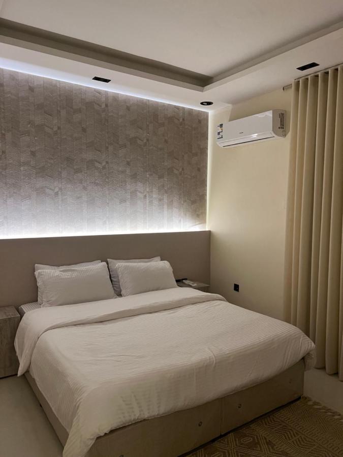 شقة واسعة غرفة نوم وصالة في الصحافة دخول ذاتي A Cozy One Bedroom Apartment in Alsahafa with self Entry - B&B Riad