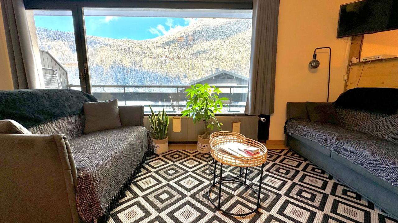 Apartement vue montage magnifique 2ch 5mn piste 3 - B&B