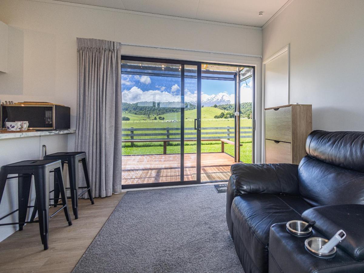 Cozy Cabin with a View - Ohakune Holiday Home - B&B Ohakune