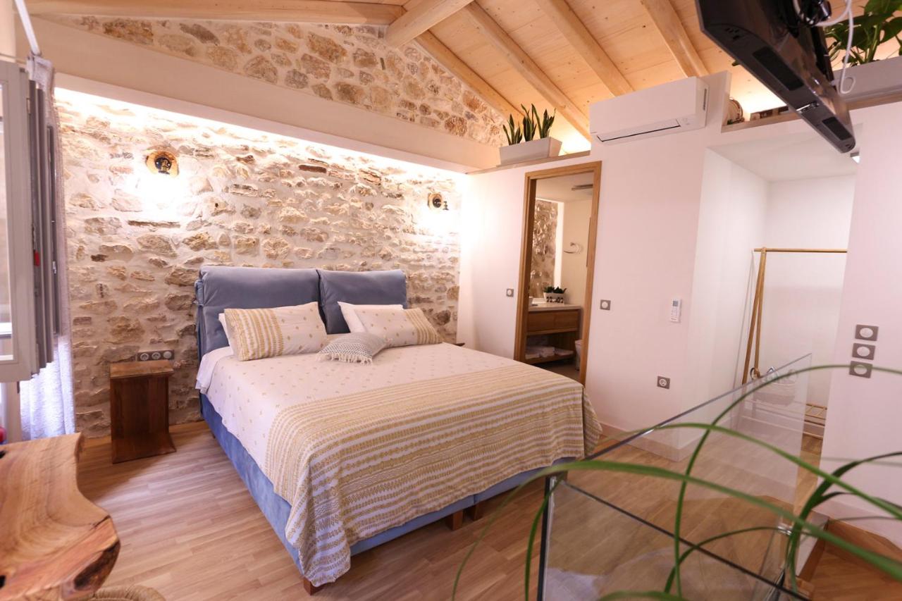 Viaggio Historical Suite, Corfu Old Town - Ferienwohnung Grevedianá