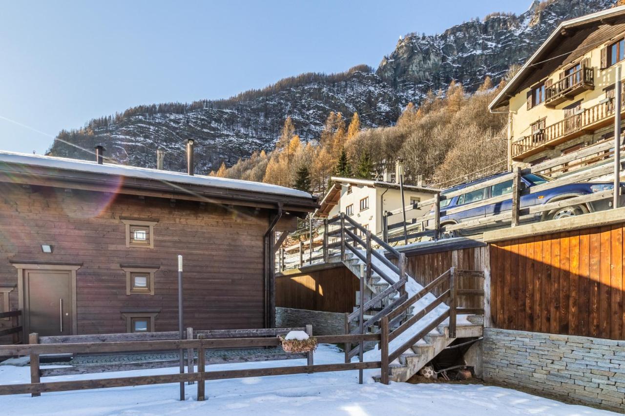 HelloCHALET - Piccolo Giglio Chalet - B&B Valtournenche