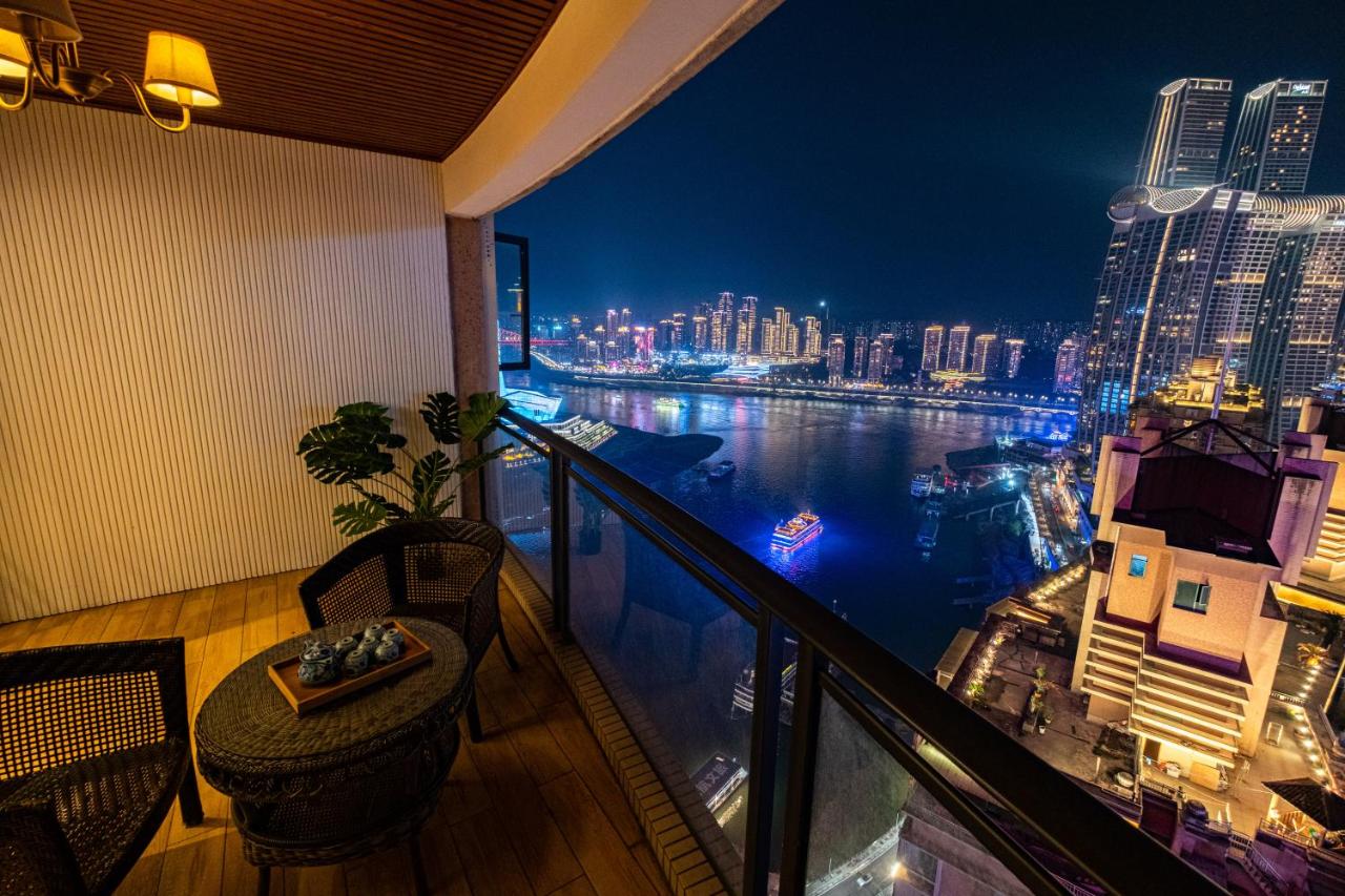 Four-Bedroom Apartment with Balcony 