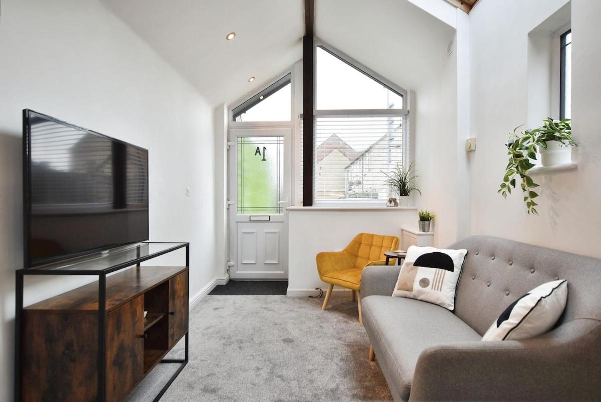 NEW The Haven - Stylish home, Parking near City - Chambres d’hôtes