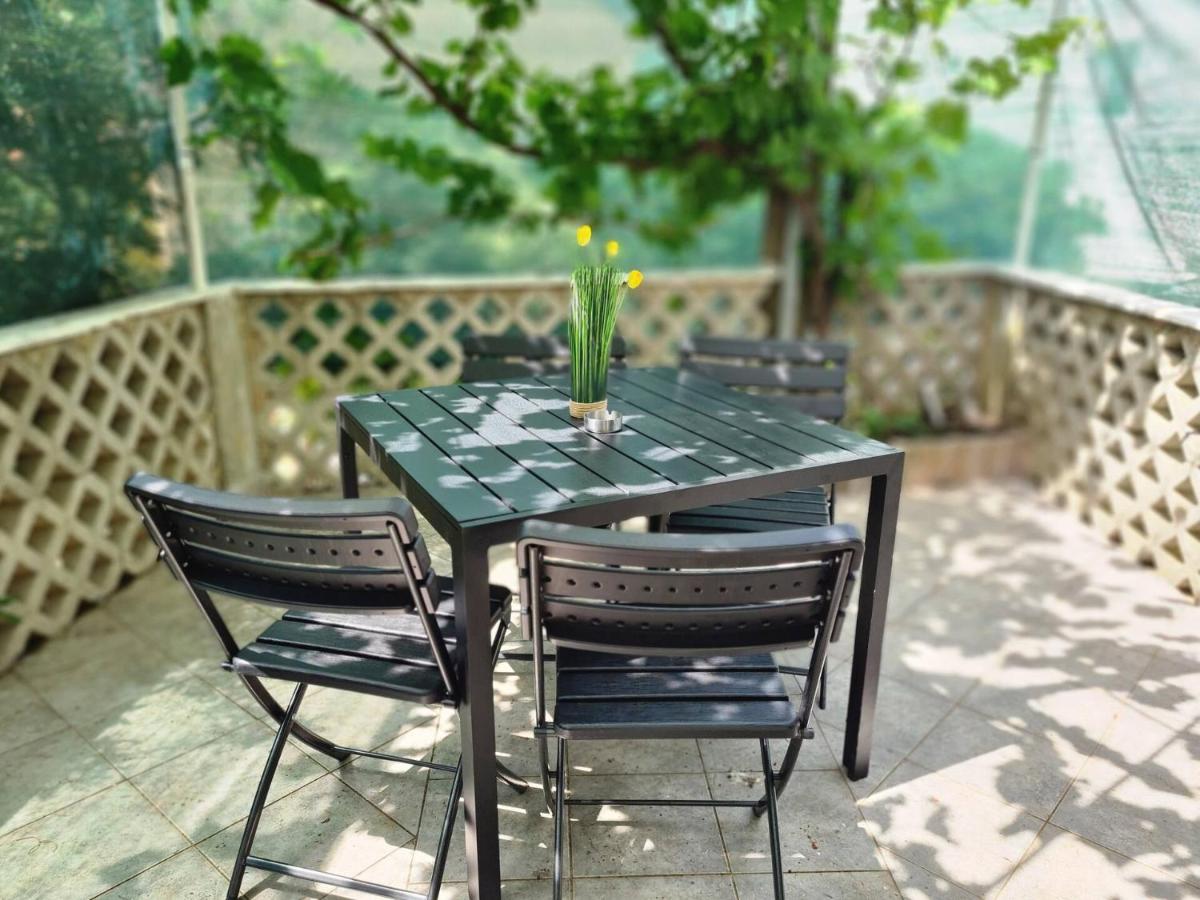 Apartments Bugi - Bed and Breakfast Baška