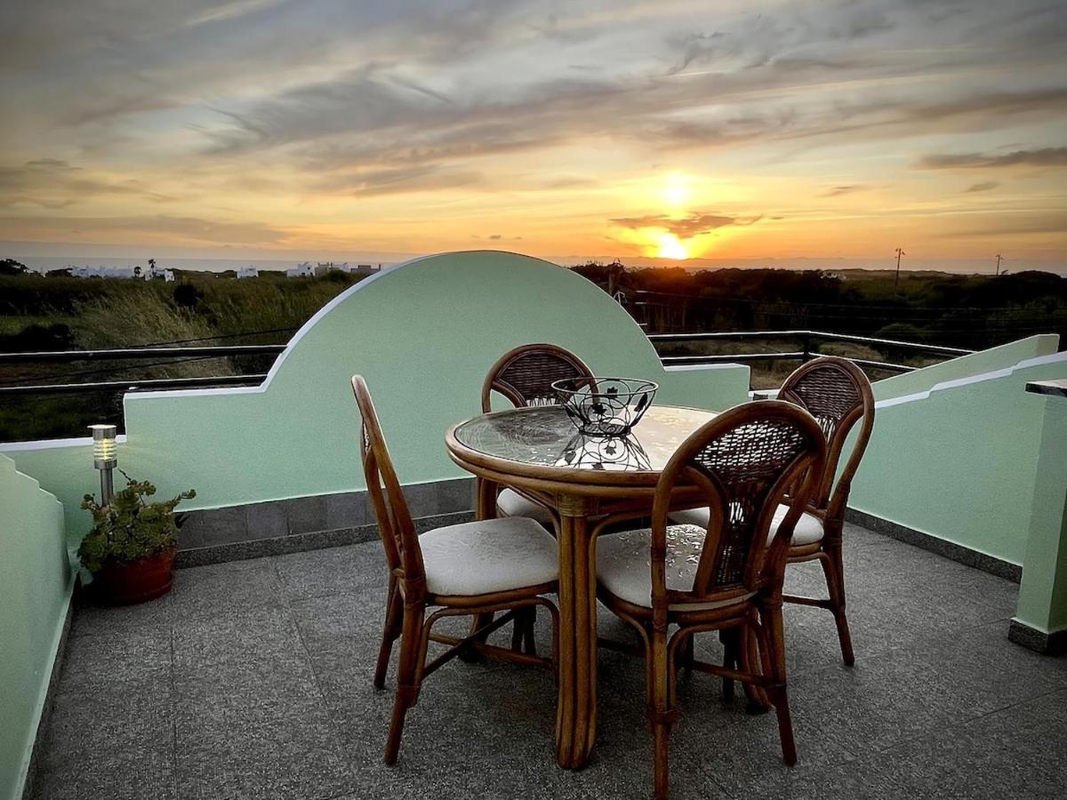 Casa Pôr do Sol 200m da praia - Chambres d’hôtes Vila Nova de Milfontes