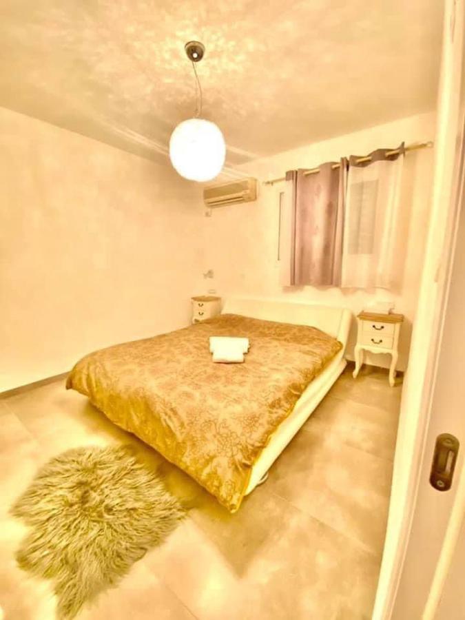 דירת חדר נעימה במיקום פסטורלי - Bed and Breakfast Kirjat Sjmona