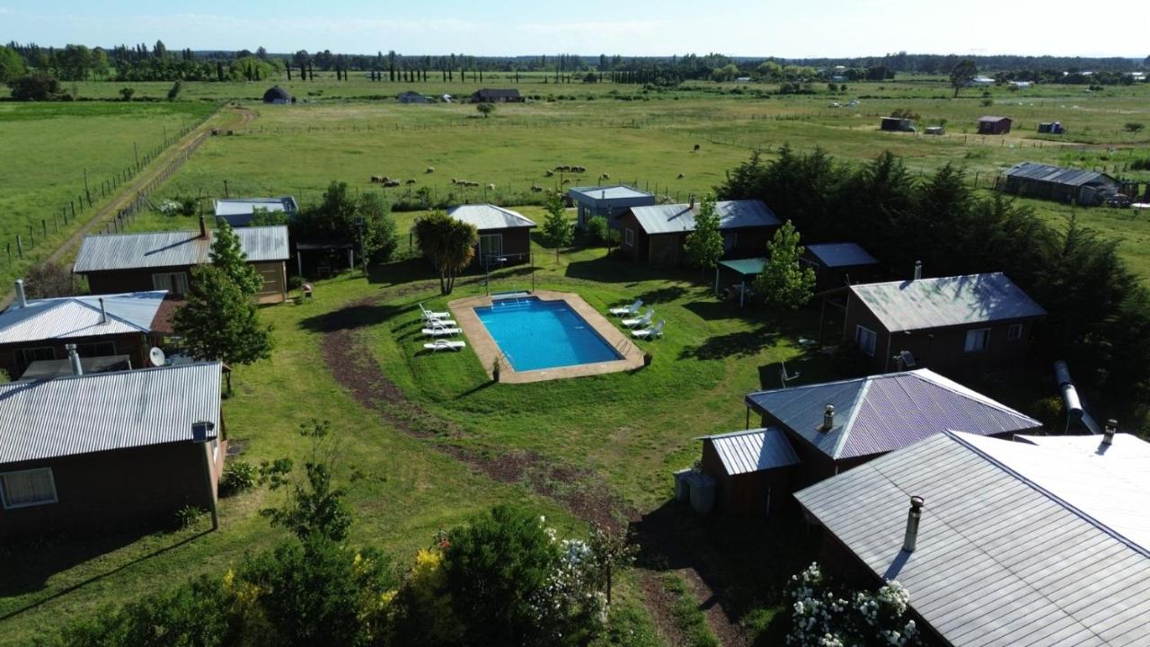 Spa, piscina y cabañas Tierra Mar - Bed and Breakfast La Montaña