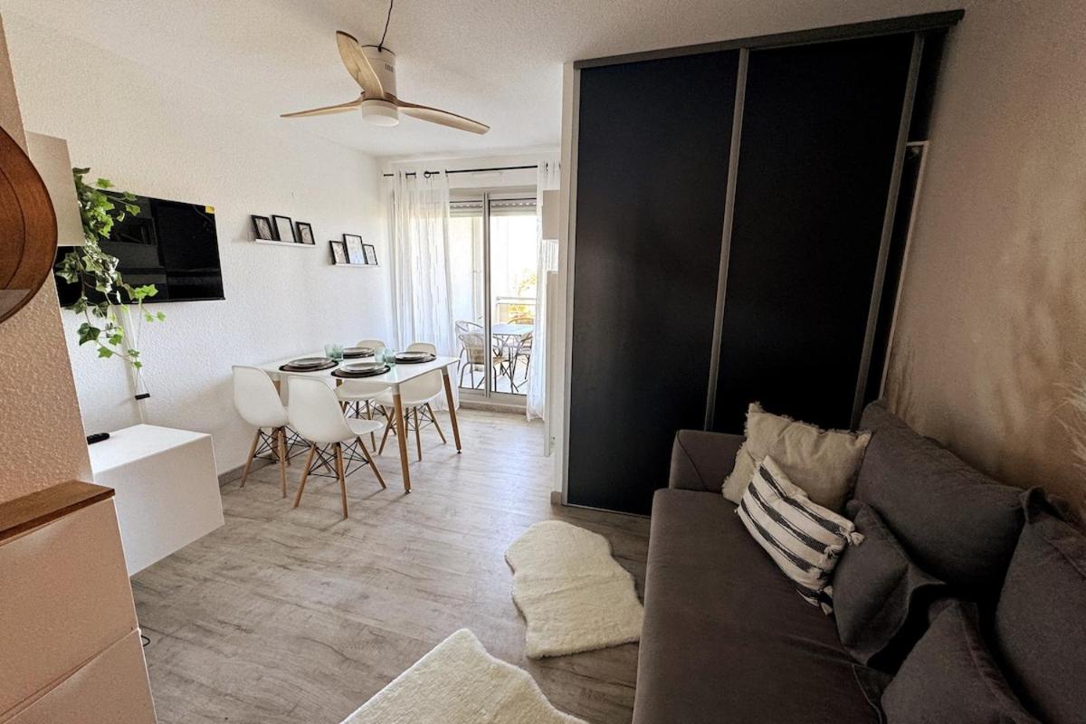 Studio, terrasse, wifi, pkg, La Grande Motte - Chambres d’hôtes La Grande-Motte