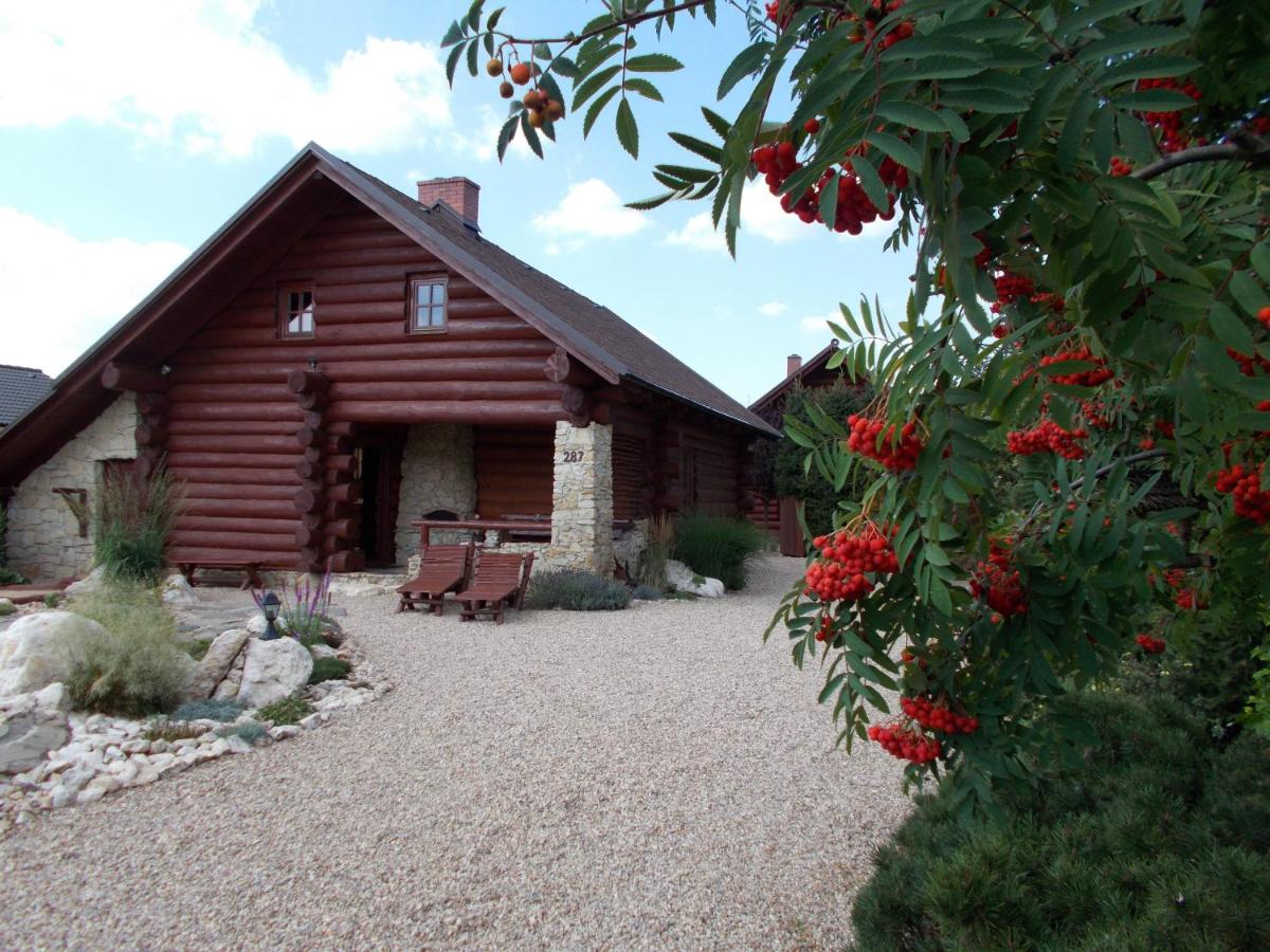 Sruby Suchý - malý srub pro 6 osob - Chambres d’hôtes Velenov