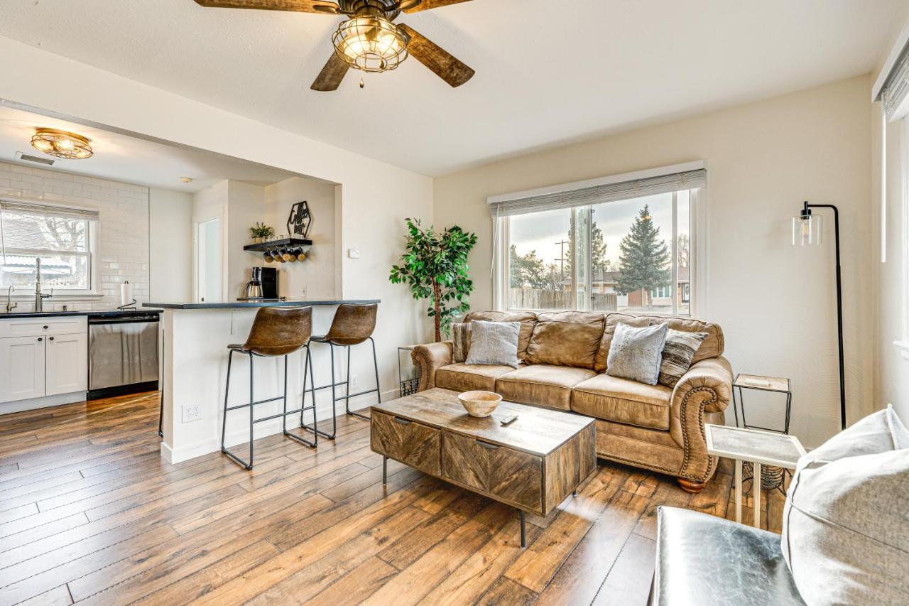 Dog-Friendly Home with Patio and Yard in Greeley - Chambres d’hôtes