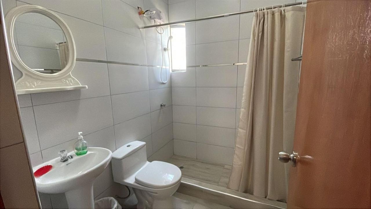 Deluxe Zimmer (2 Erwachsene & 1 Kind)