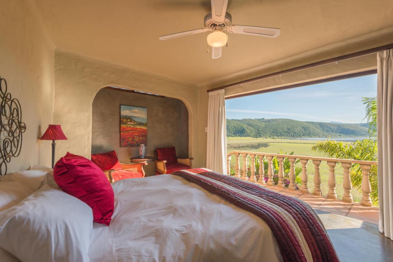 Tequila Moon - B&B Wilderness