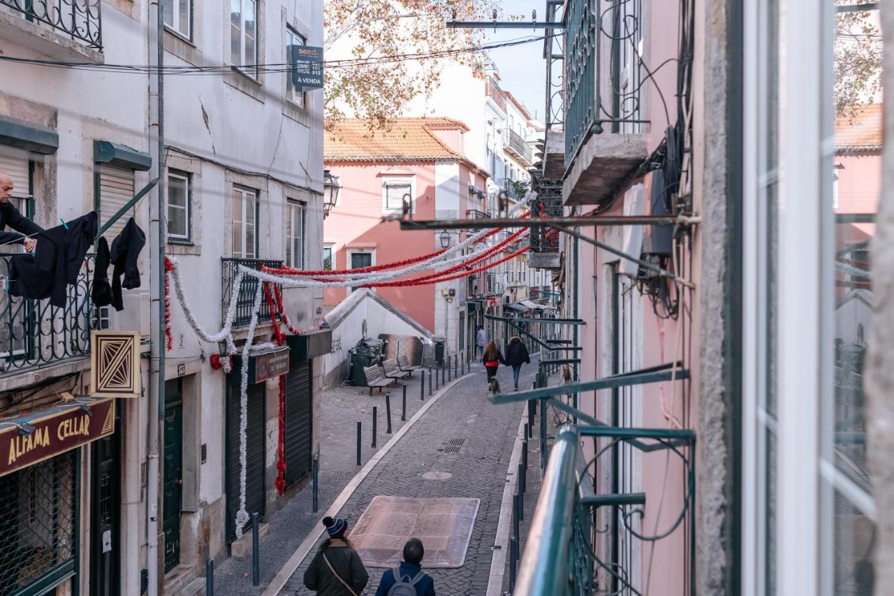 Aquilla's Alfama Apartment by Mycelia - B&B Lisbona