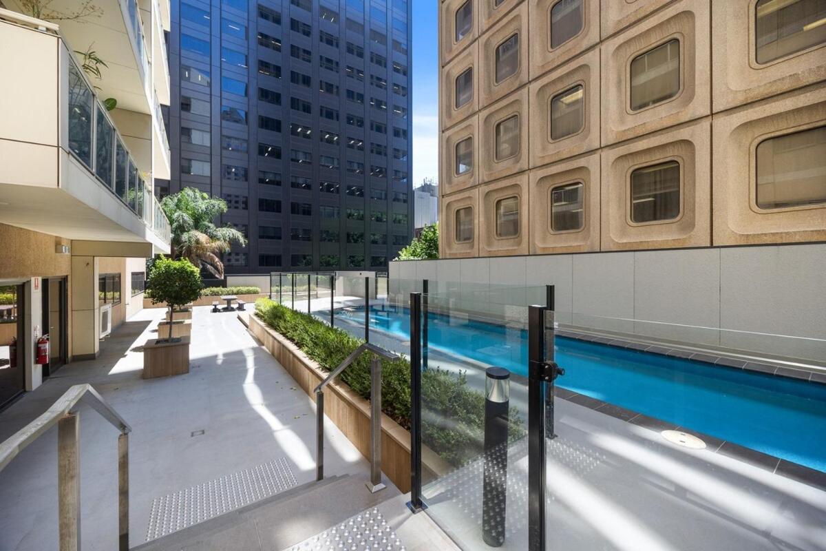 Highlife on Grenfell - 3BR, Wifi, Workspace - B&B