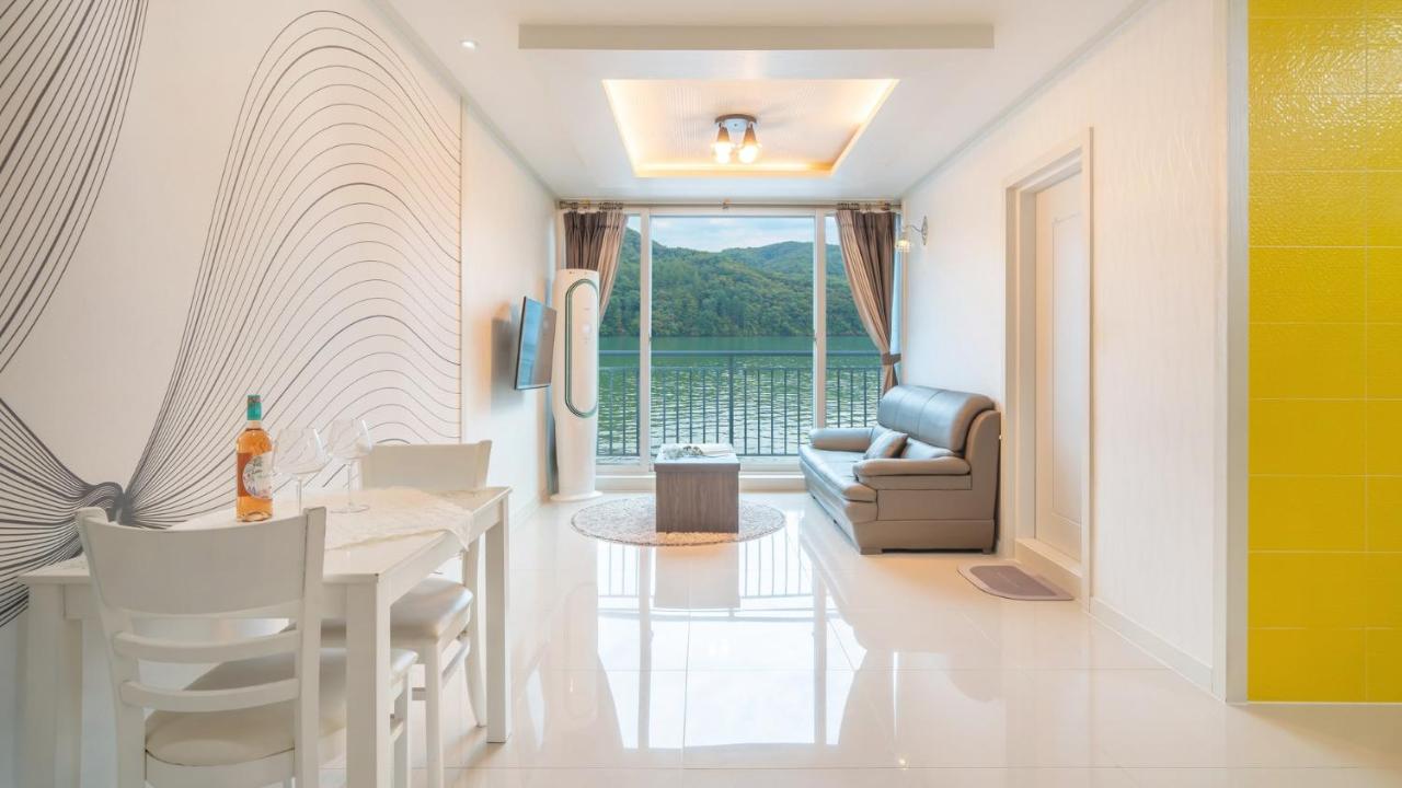 Gapyeong Rialto Pension - B&B