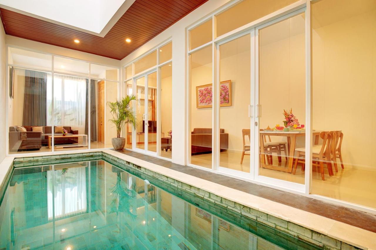 Villa Tentrem 1 Canggu By Bali Asia Villa - Bed and Breakfast Canggu