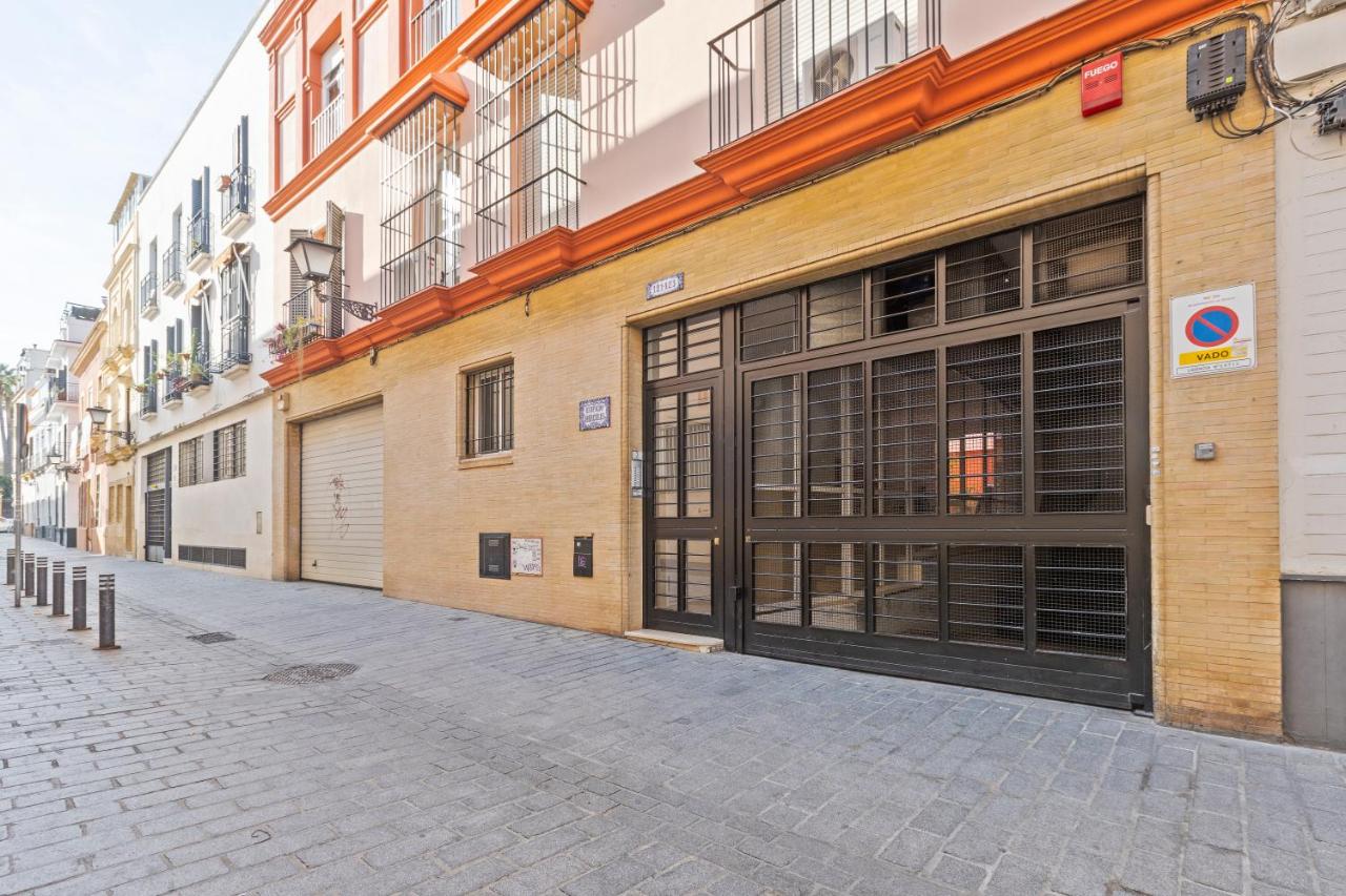 Avanti Sirena - B&B Seville