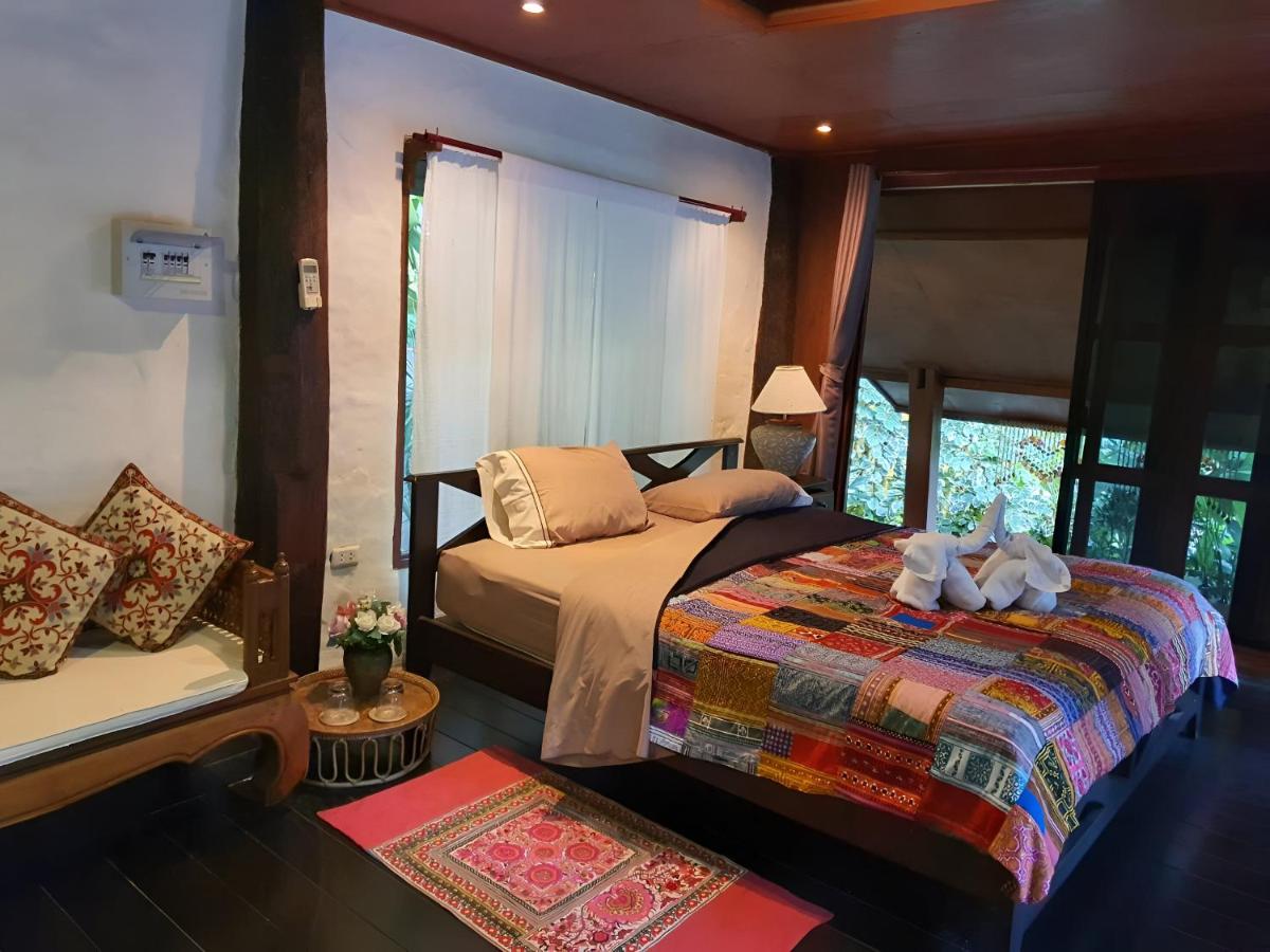Bungalow Deluxe