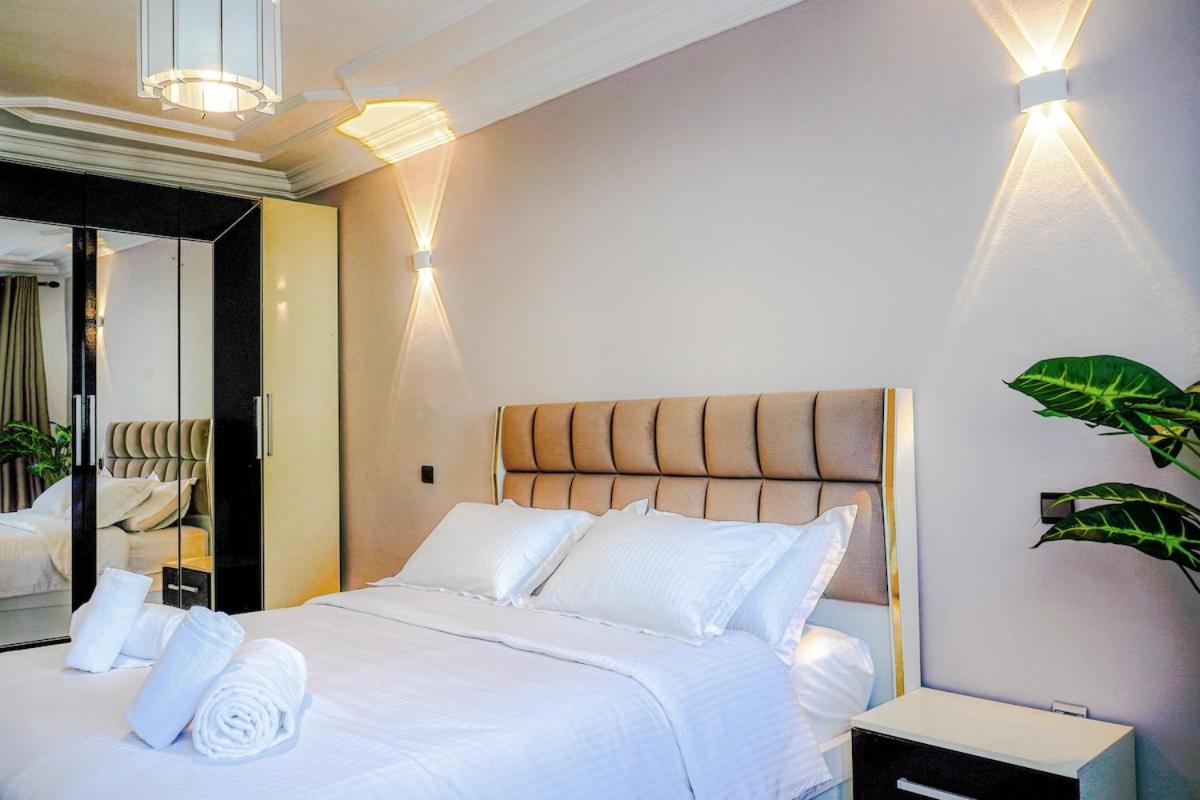 Elegant Apartment with Private Gym Central Rabat - B&B