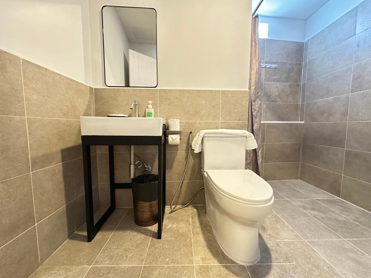 Standard Family Room ( Access by stair only )