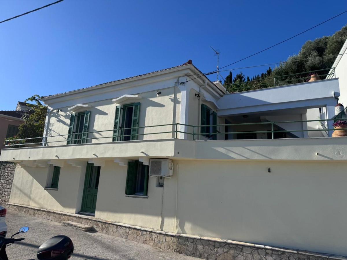 Kioni - Andriana's House - B&B Kióni