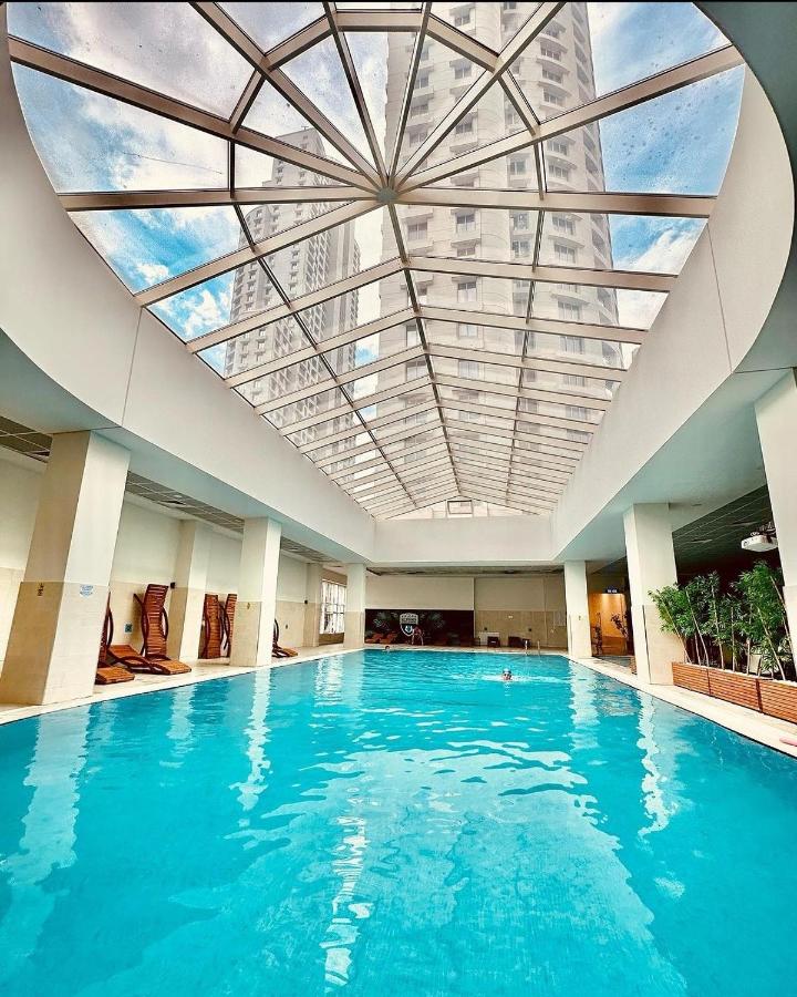 Pinky Sky Smart Apartment 30th - B&B Skopje