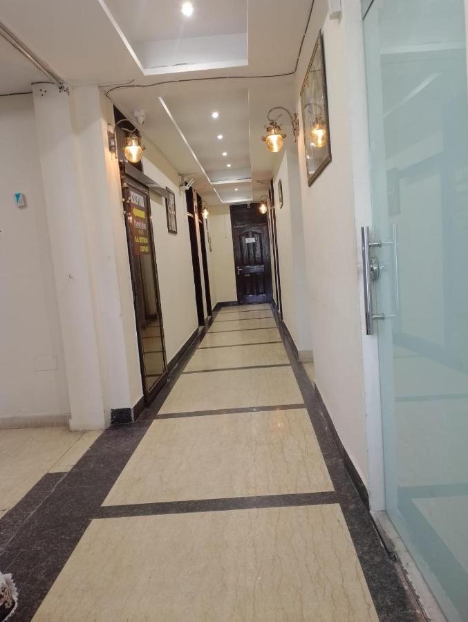 Deluxe Double or Twin Room with City View