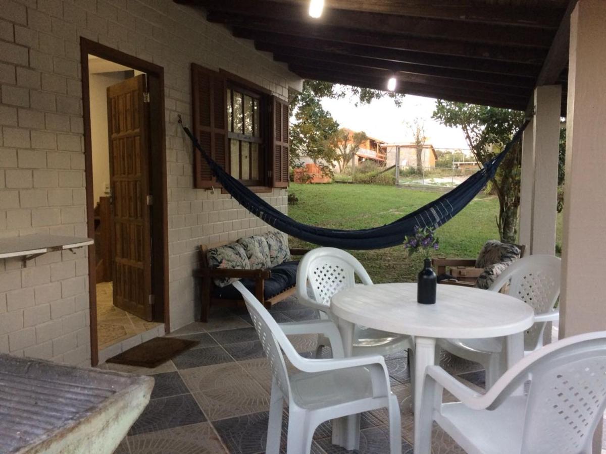 Casa de Praia inteira, Privacidade, Pátio ideal para Pets - Chambres d’hôtes Imbituba