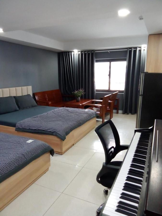 Apartment with City View