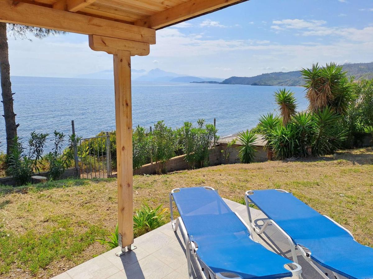 Beach Studio Kotrona - B&B